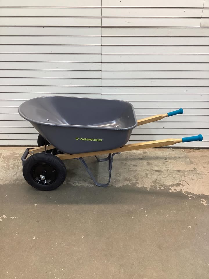 Yardworks Steel Tray 2-Wheel Garden Wheelbarrow, 6-cu-ft